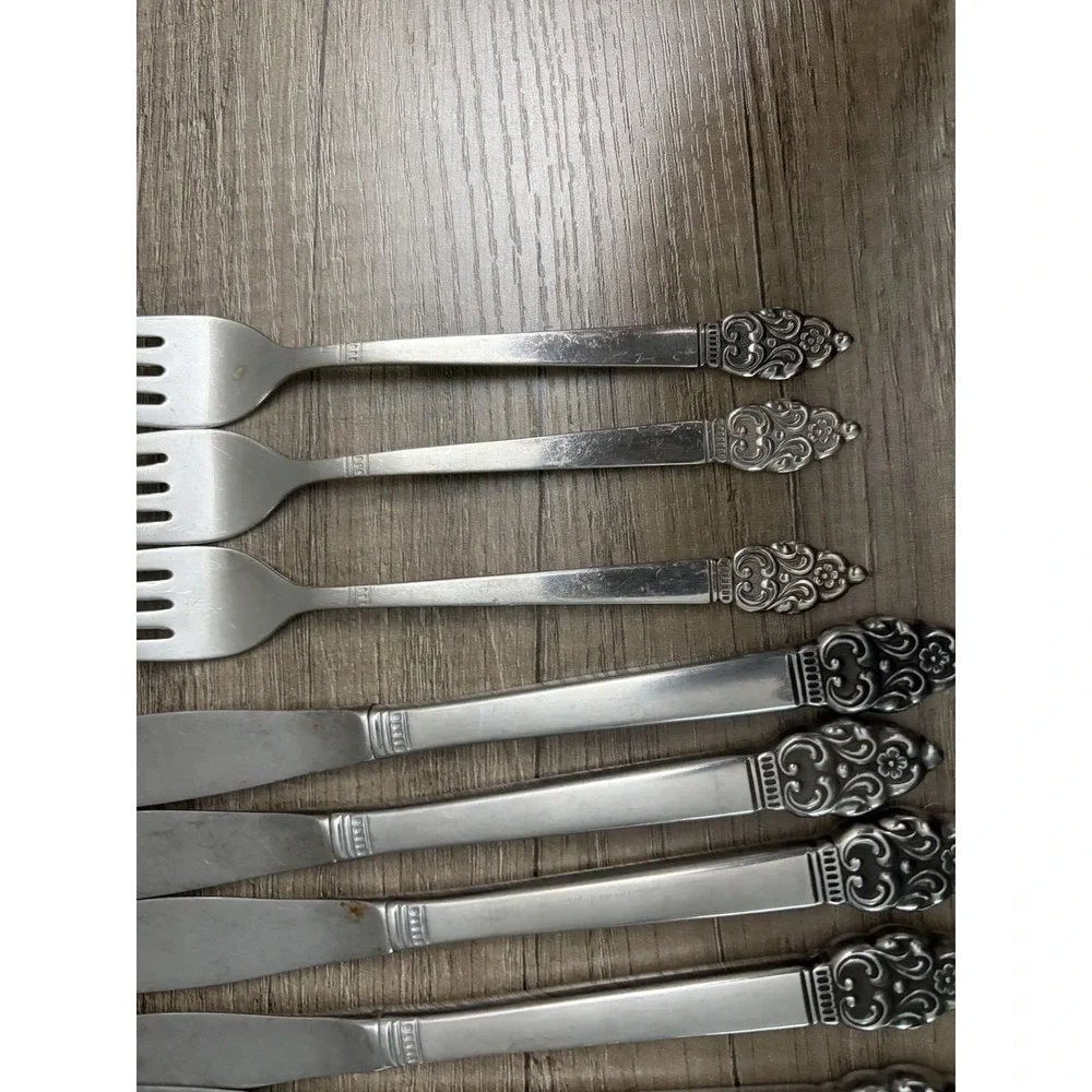 Oneida VINLAND Community Stainless flatware 18pcs Silverware Forks Spoon Knives